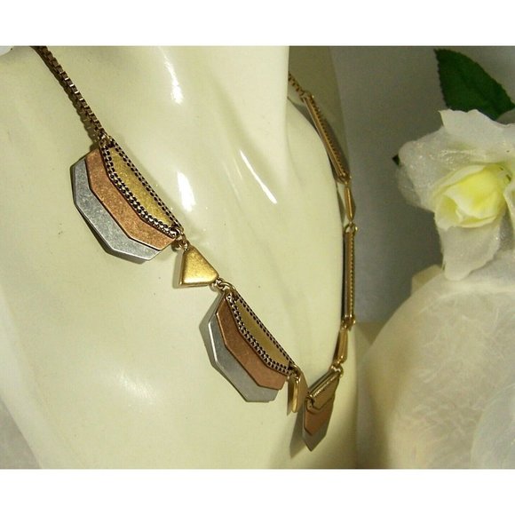 MadeWell Tri-Metal Tones Geometric Necklace 18" Gold Copper Silver 3" Extender - Picture 2 of 6